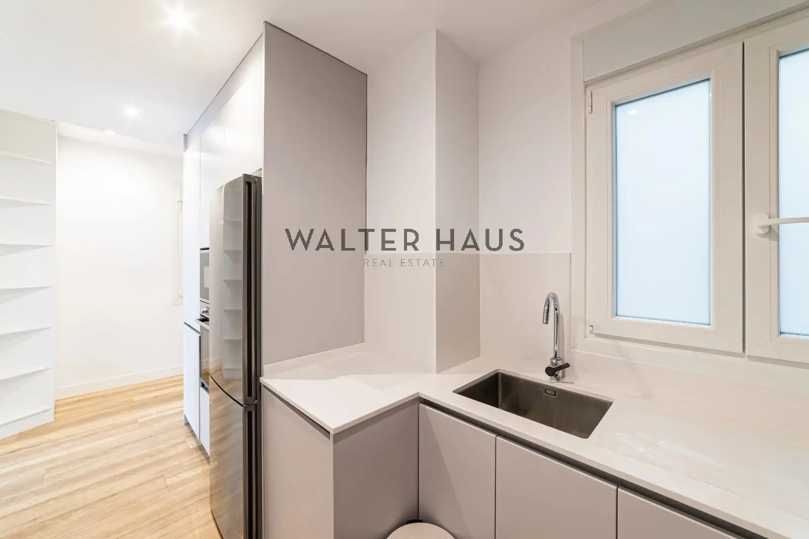 Kitchen of Flat for sale in Madrid  with Air Conditioner, Heating and Furnished