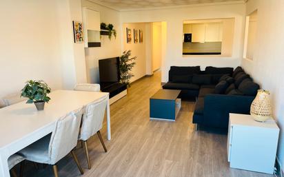 Sala d'estar de Pis de lloguer en Moncada amb Moblat, Forn i Rentadora