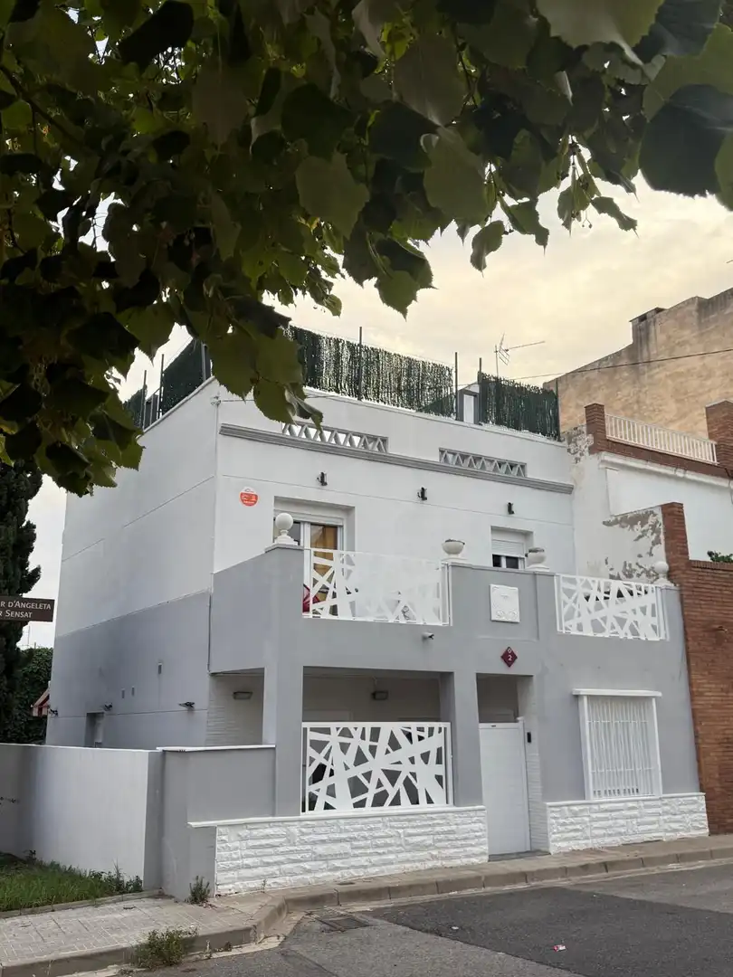 Exterior view of Detached homes for sale in Reus  with Air Conditioner, Heating and Terrace