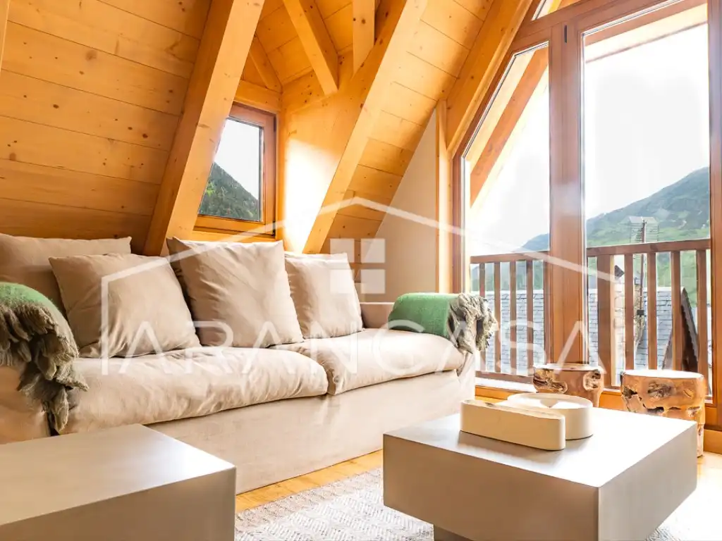 Sala d'estar de Casa o xalet en venda en Naut Aran