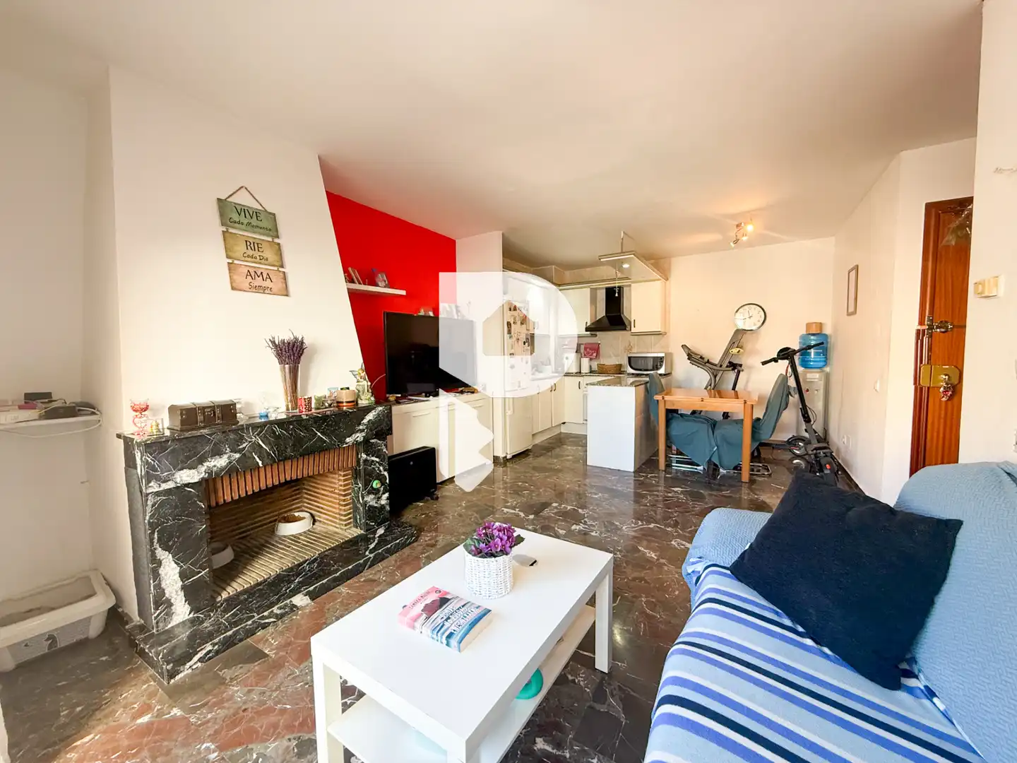 Wohnzimmer von Wohnung zum Verkauf in Sant Vicenç Dels Horts mit Heizung, Abstellraum und Fernseher