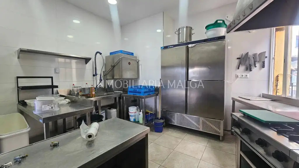 Local de alquiler en Colunga con Terraza y Amueblado