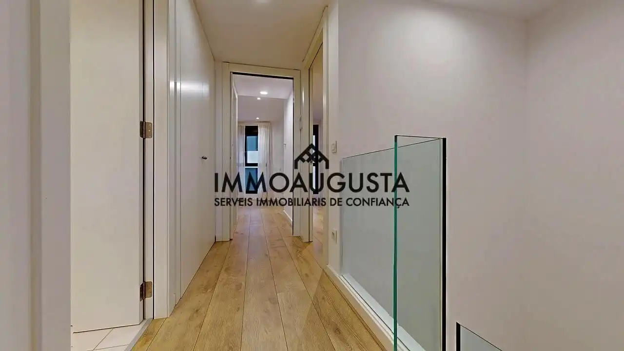 Vista exterior de Dúplex de lloguer en Barcelona amb Aire condicionat, Calefacció i Parquet