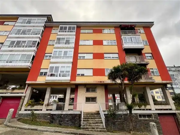 Vista exterior de Piso en venta en Lugo con Calefacción y Trastero