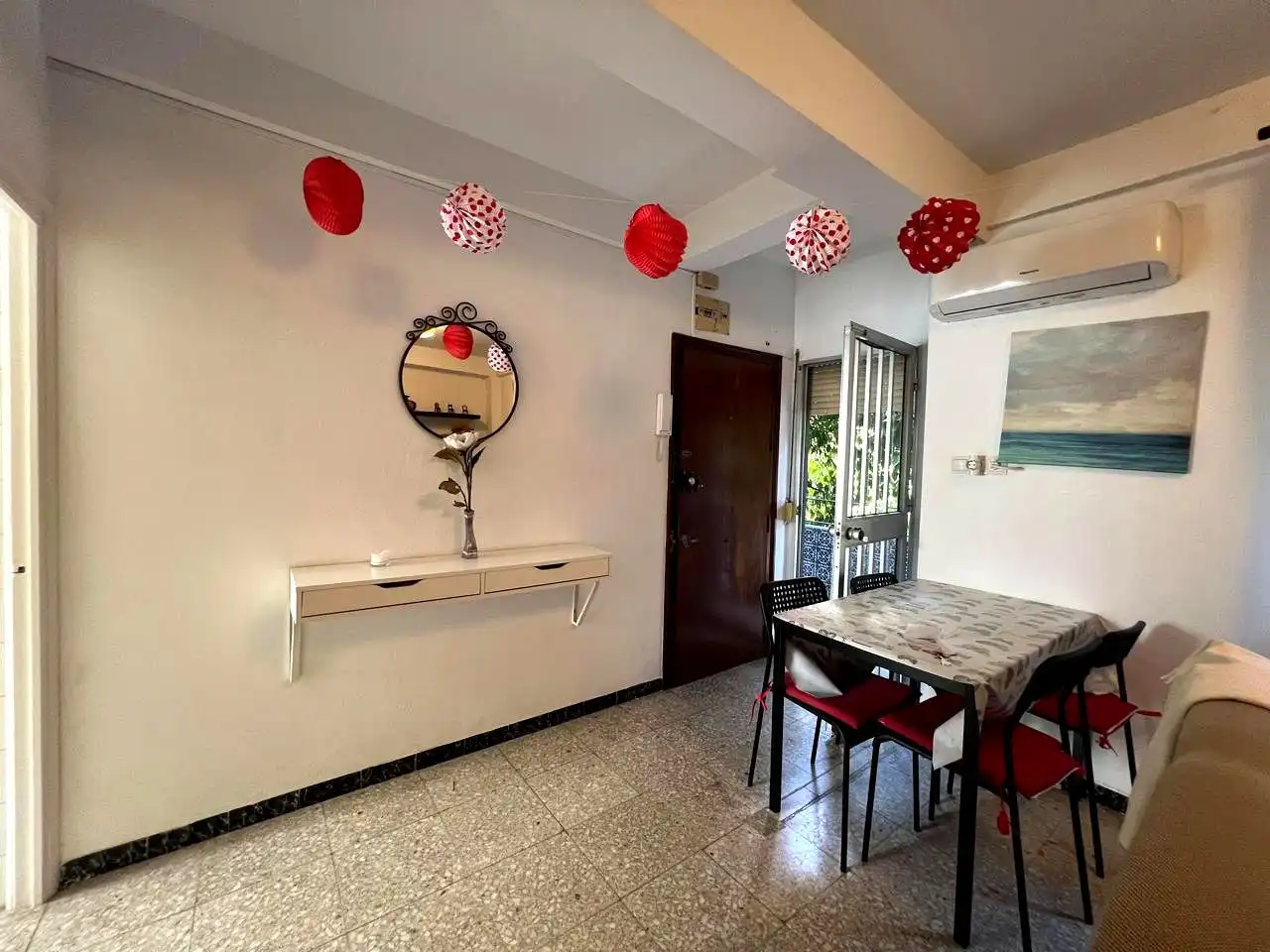 Flat for rent in Segre, El Plantinar – Avda. La Paz - El Juncal
