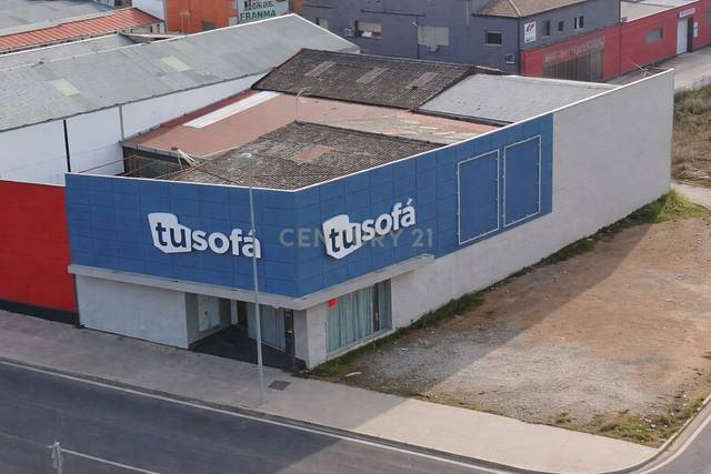 Local comercial en Venta en CR MEDELLIN 16 CACERES (CÁCERES), 16 en Nuevo Cáceres