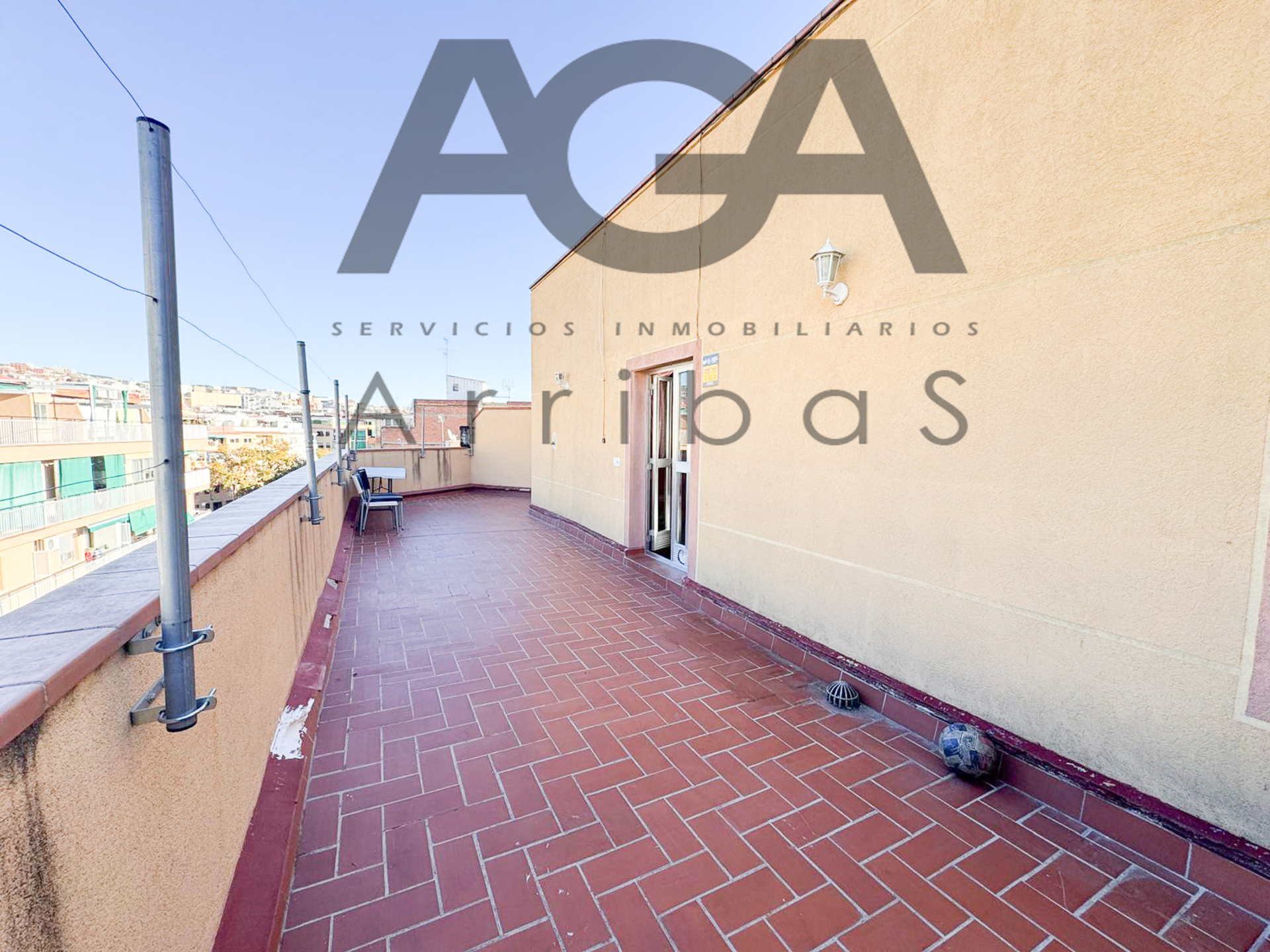 Terrace of Attic for sale in Santa Coloma de Gramenet