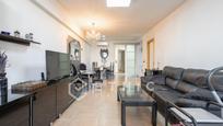 Living room of Flat for sale in  Barcelona Capital  with Air Conditioner