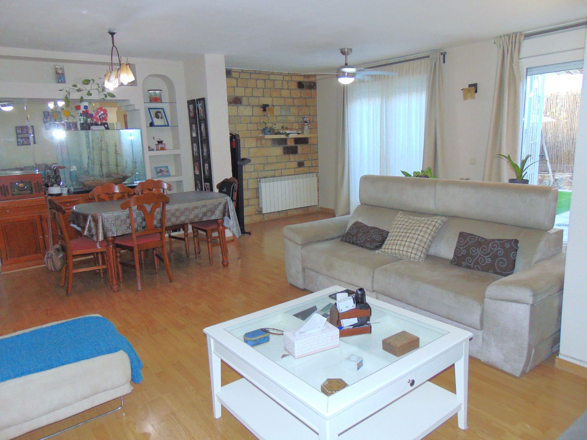 Living room of House or chalet for sale in Parla  with Air Conditioner, Heating and Terrace