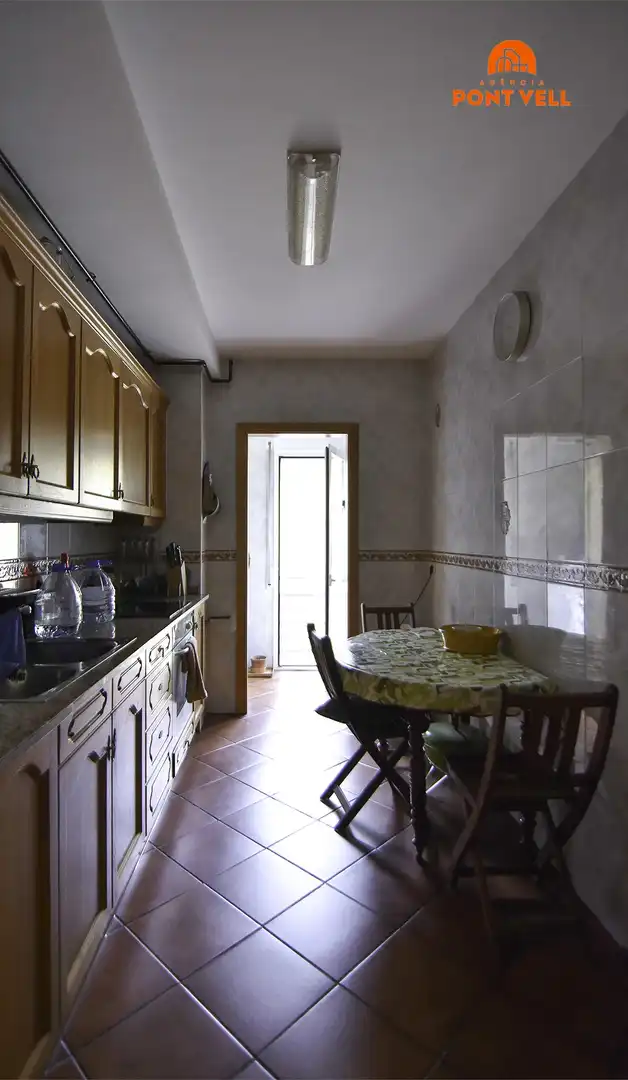 Cuina de Pis en venda en La Bisbal d'Empordà amb Terrassa i Traster