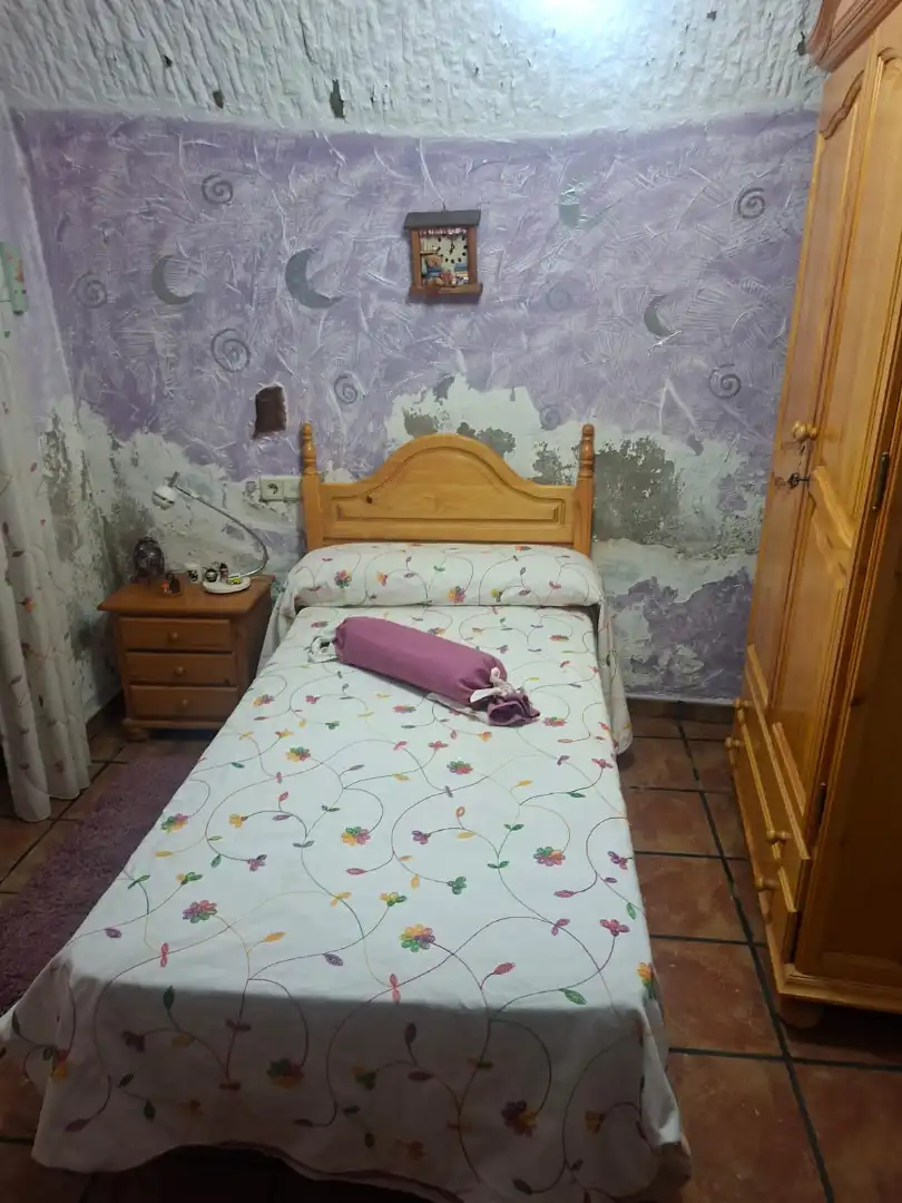 Schlafzimmer von Haus oder Chalet zum Verkauf in Guadix mit Möbliert