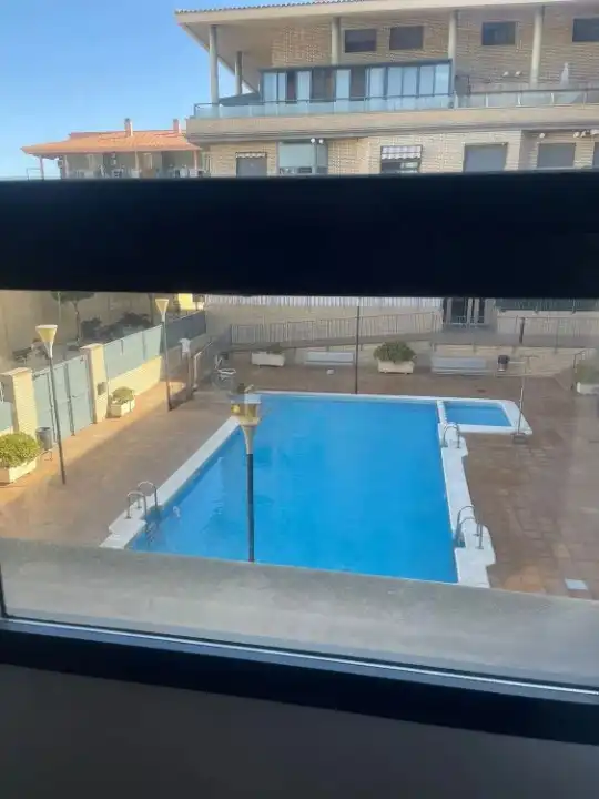 Swimming pool of Flat for rent in Silla  with Air Conditioner, Heating and Furnished