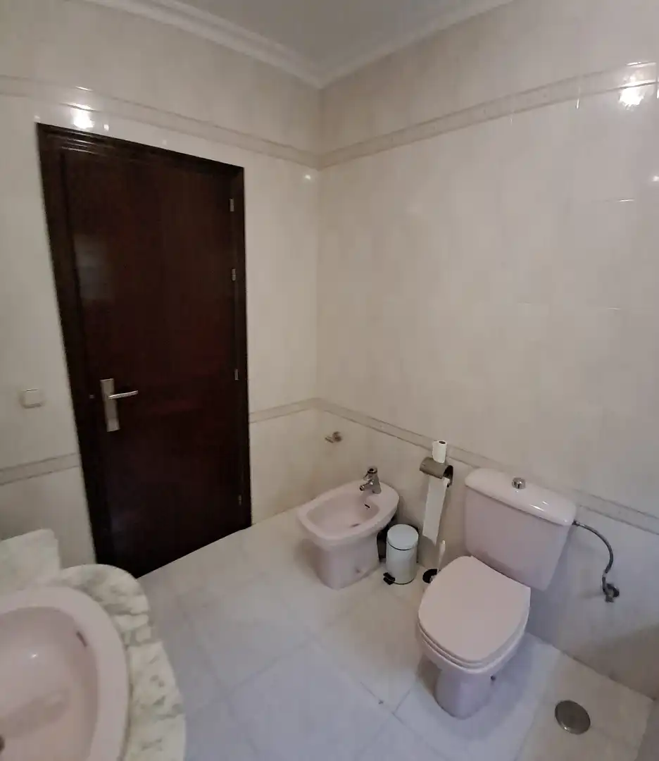 Baño de Casa o chalet en venta en Palomares del Río con Aire acondicionado, Jardín privado y Terraza