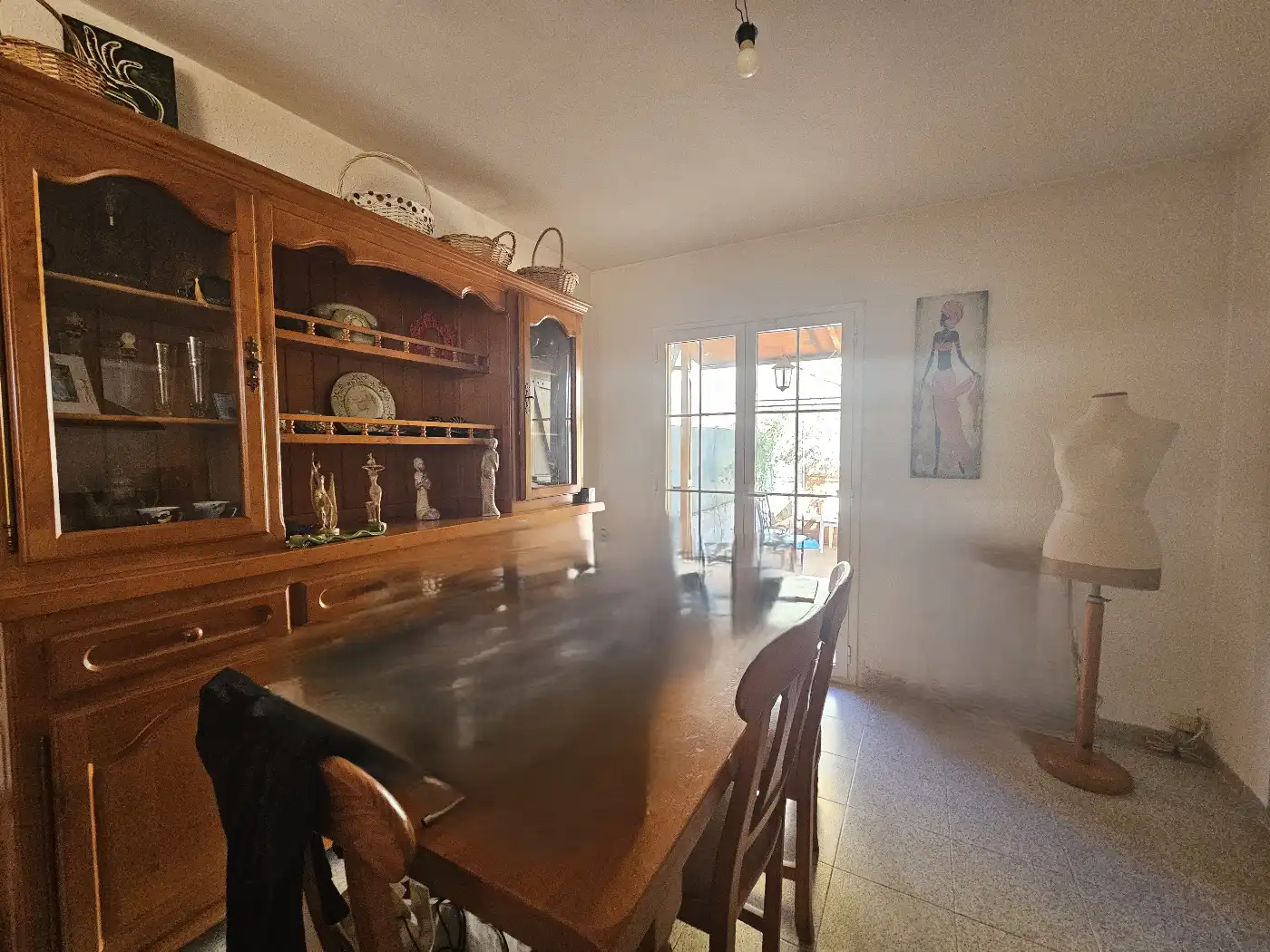 Menjador de Casa adosada en venda en Els Pallaresos amb Aire condicionat, Jardí privat i Terrassa
