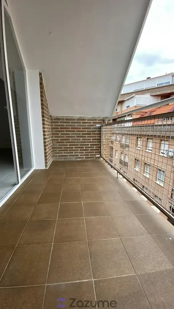 Flat for rent in C. Tamujar, Tres Olivos - La Piedad
