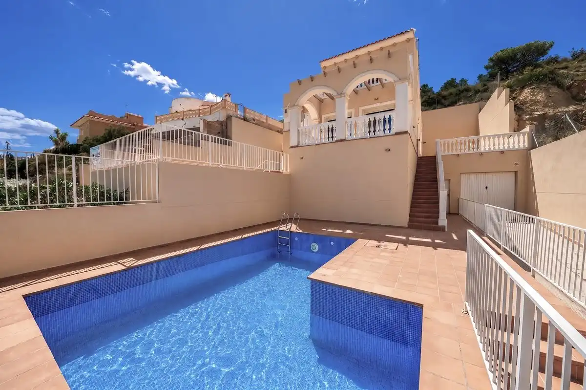 Casa pareada con terraza en venta en Carrer d'Oriola, imagen 25