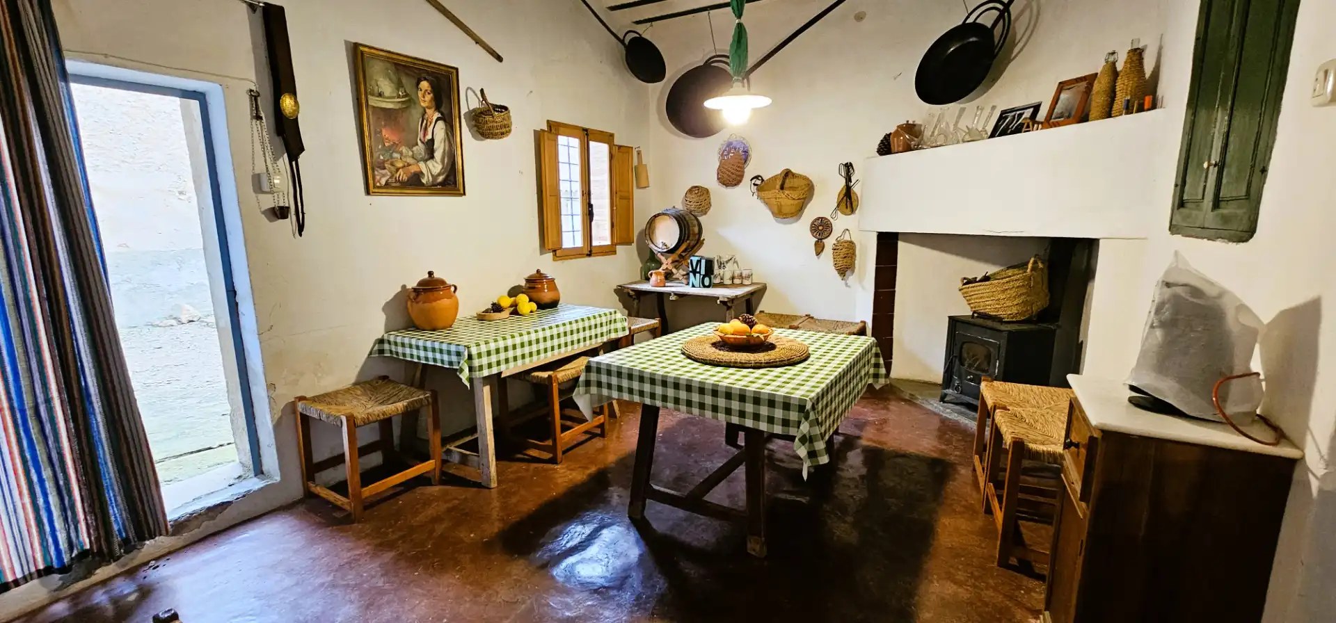 Country house zum Verkauf in Totana mit Privatgarten, Terrasse und Abstellraum