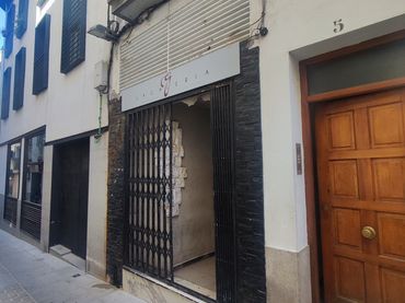 Local comercial en venda a Calle Cartas