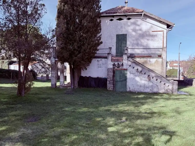 Exterior view of Houses for sale in El Espinar  with Storage room and Balcony