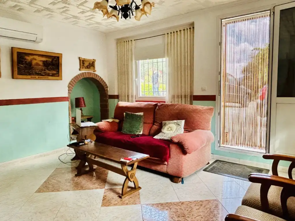 Wohnzimmer von Country house zum Verkauf in Iznájar mit Klimaanlage, Terrasse und Schwimmbad