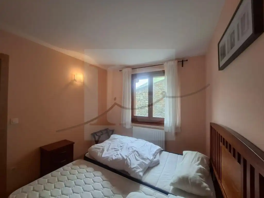 Schlafzimmer von Wohnungen zum Verkauf in Canillo mit Heizung, Terrasse und Möbliert
