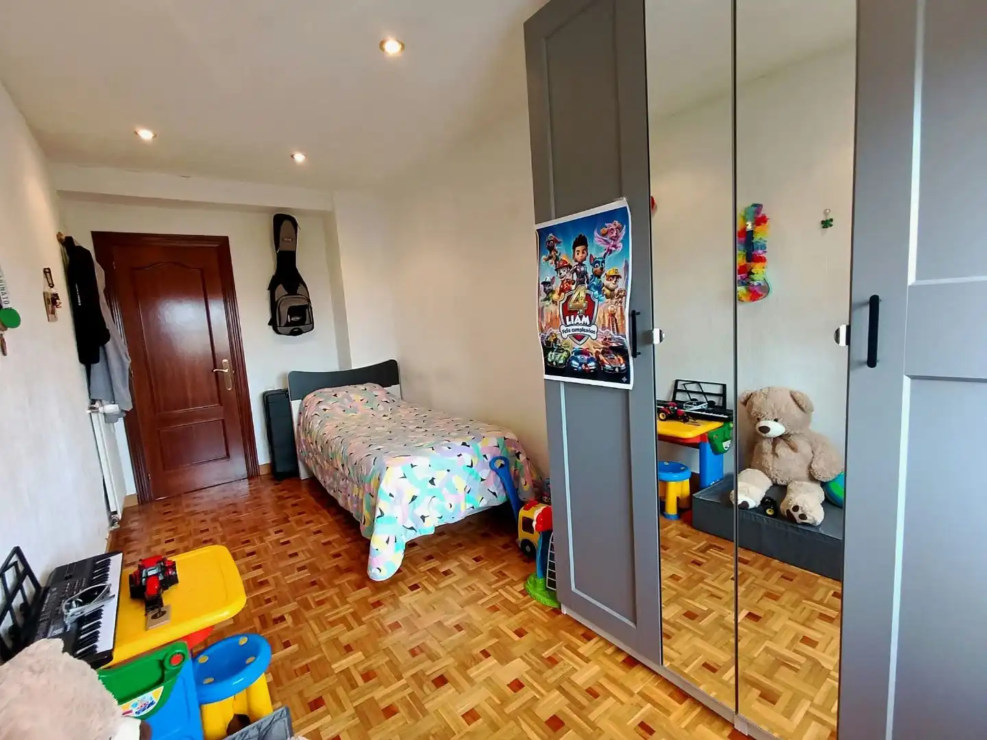 Habitación de Piso en venta en Gijón 