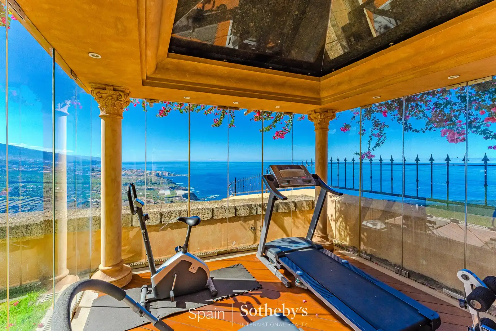 Exterior view of Houses for sale in La Orotava  with Air Conditioner, Heating and Private garden