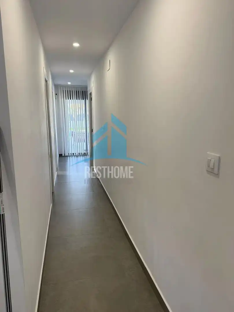 Houses for sale in Oliva  with Air Conditioner, Heating and Private garden