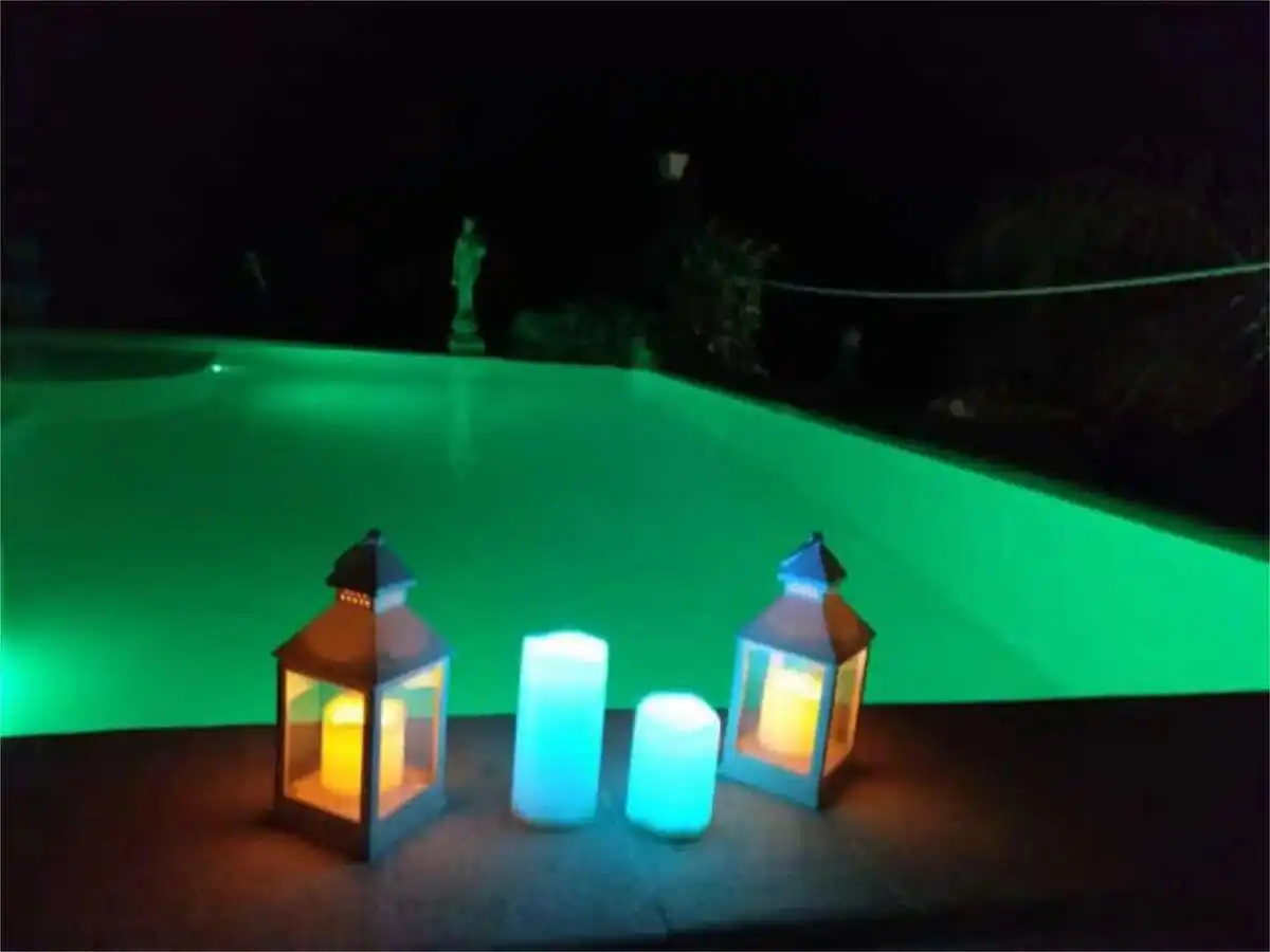 Piscina de Casa adosada en venda en Pedralba amb Jardí privat, Terrassa i Traster