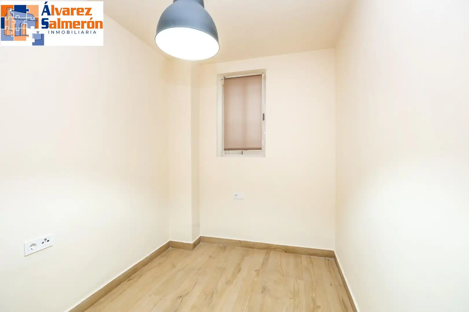 Bedroom of Flat for sale in Granada