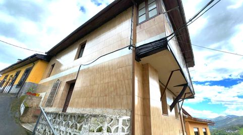 CASA EN BOO CONCEJO DE ALLER DE DOS PLANTAS, 3 HABITACIONES Y 2 BAÑOS, CON ALMACÉN Y VISTAS A LA MONTAÑA, immagine 4