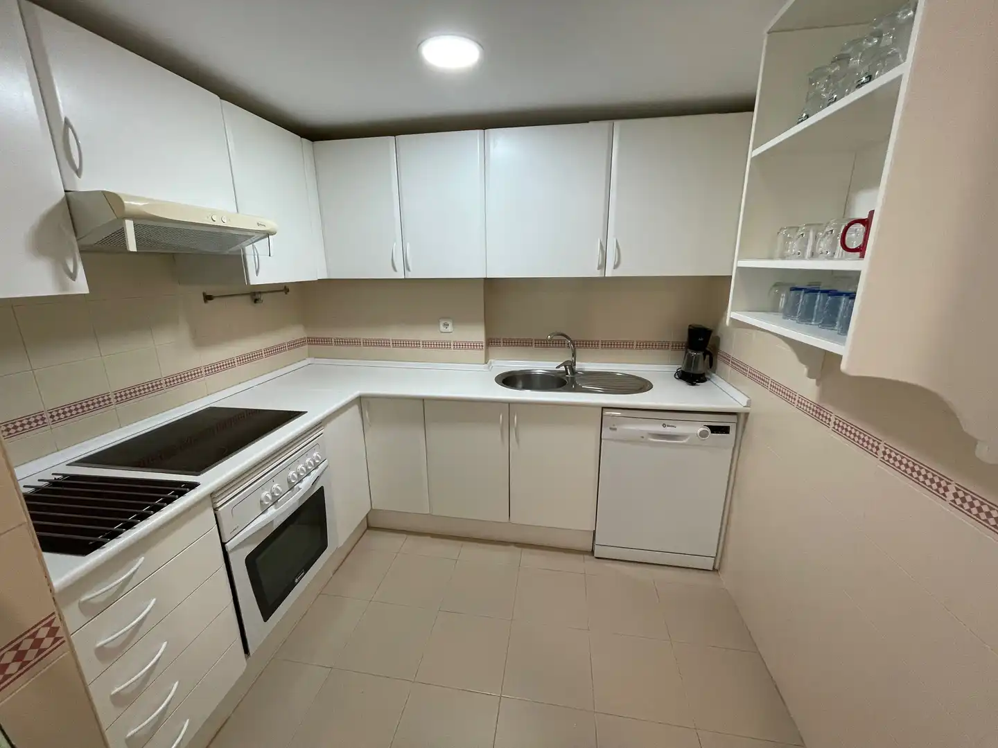 Apartment with terrace to rent in Avenida Torrebreva, imagen 9