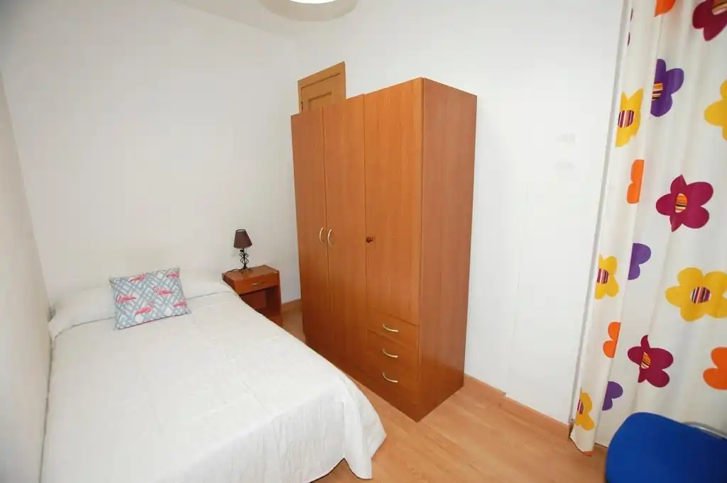 Flat for rent in Camino DE RONDA, Fígares