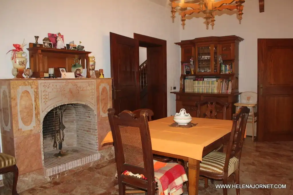 Menjador de Casa o xalet en venda en Sant Feliu de Guíxols amb Calefacció