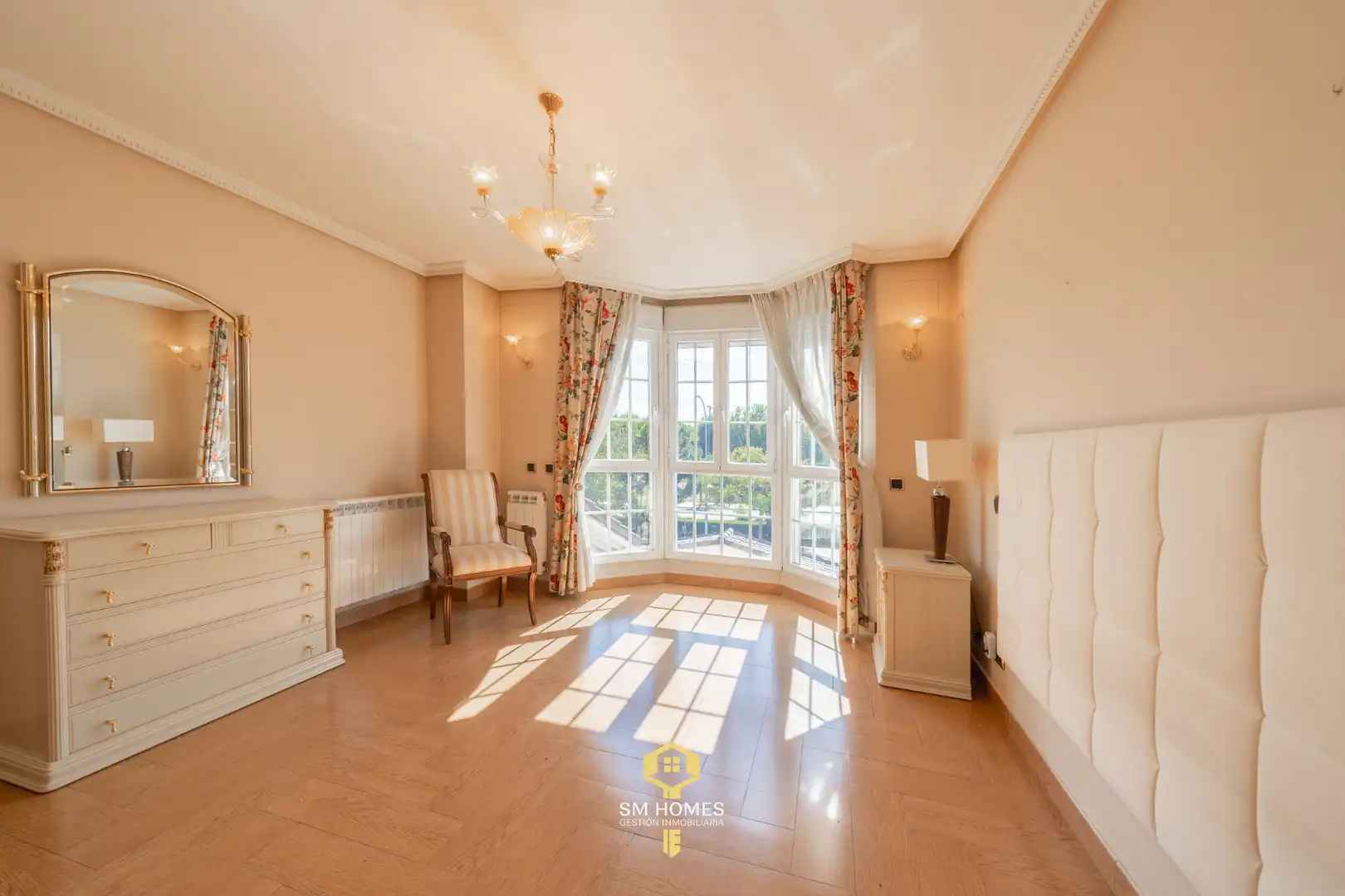 Comedor de Casa adosada en venta en Coslada con Calefacción, Jardín privado y Terraza