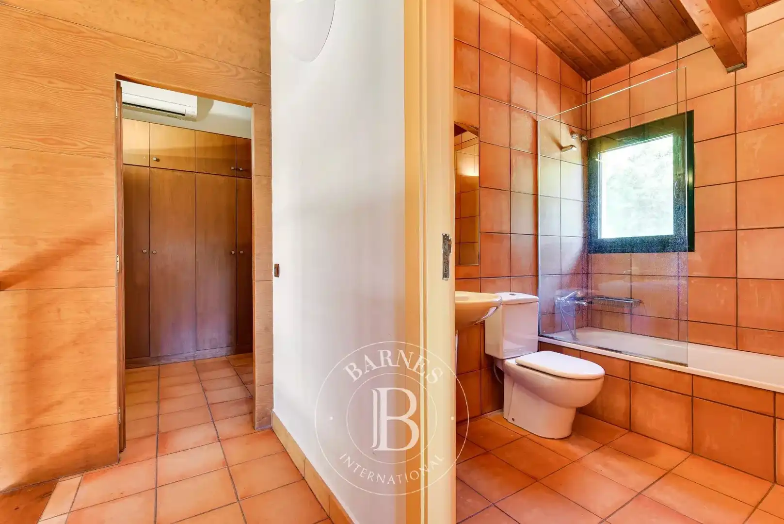Bathroom of Country homes for sale in Capmany  with Heating, Private garden and Swimming Pool