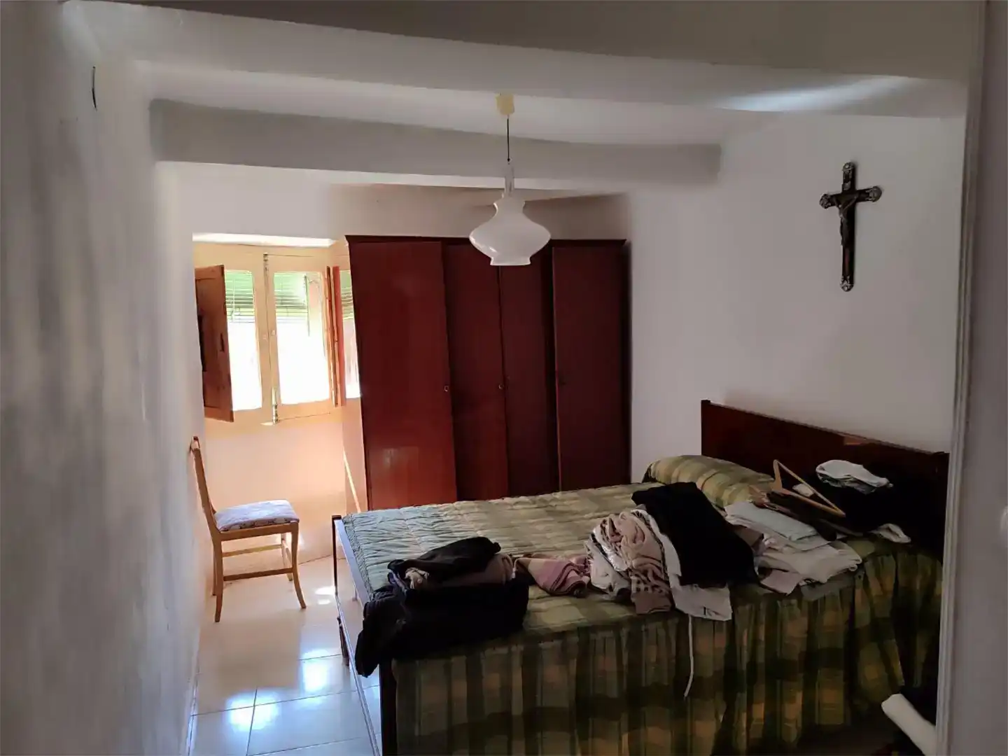 Dormitori de Casa adosada en venda en Hoyos amb Balcó