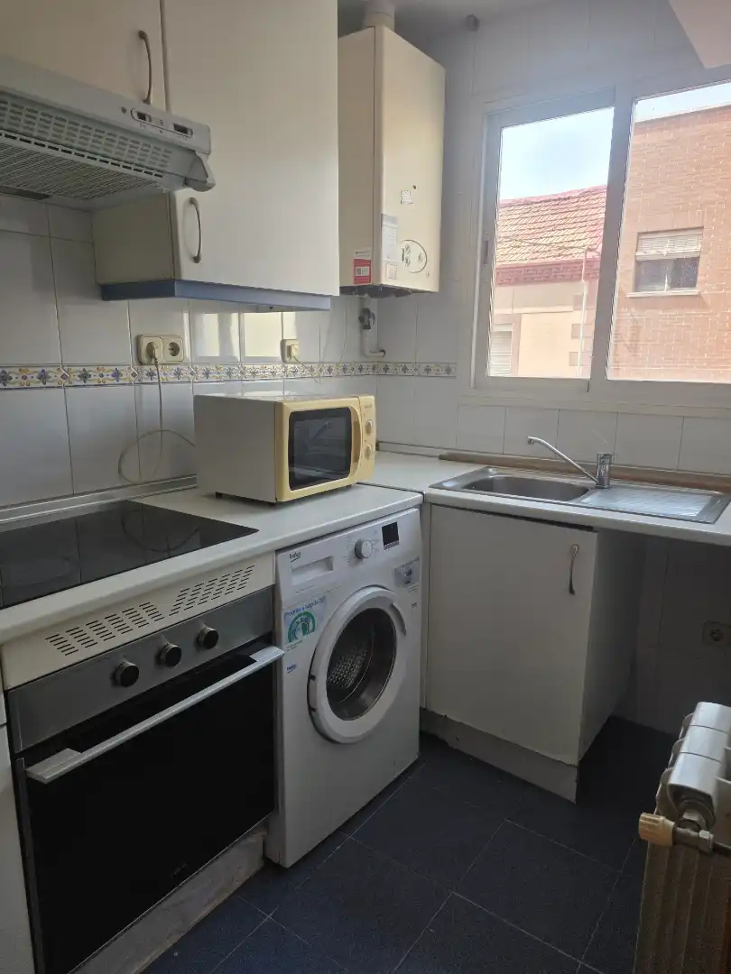 Kitchen of Flat for sale in Madrid  with Heating, Storage room and Alarm