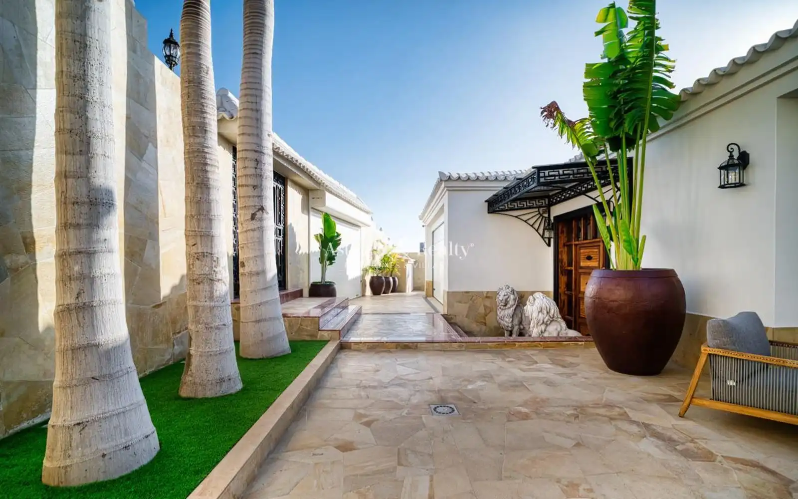 Casa con piscina en venta en Vista Bella, imagen 4