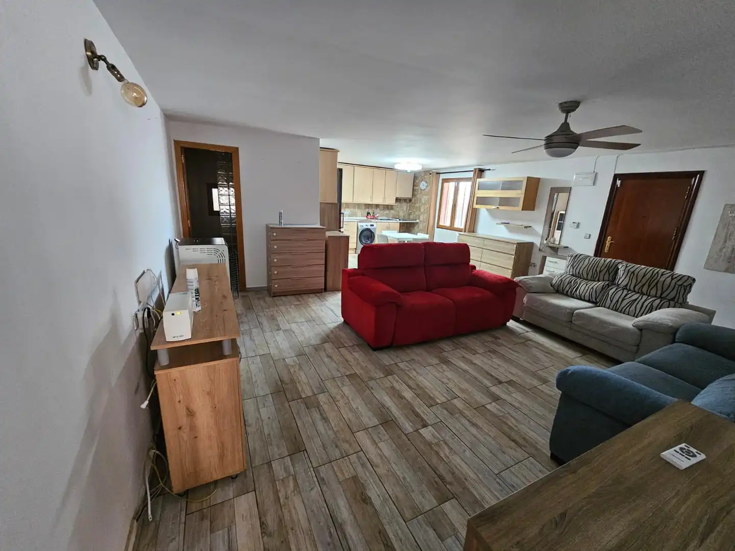 Sala de estar de Finca rústica en venta en Osera de Ebro con Calefacción, Terraza y Amueblado