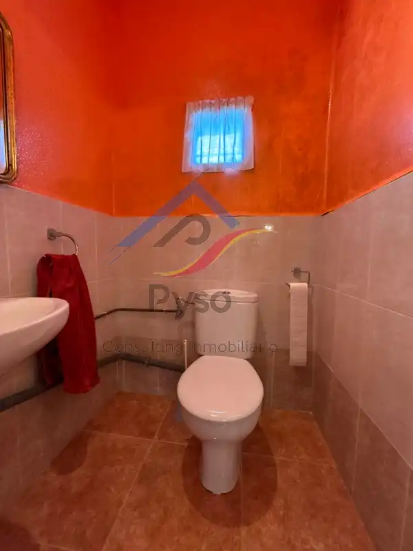 Bany de Casa o xalet en venda en Piélagos amb Calefacció, Jardí privat i Parquet