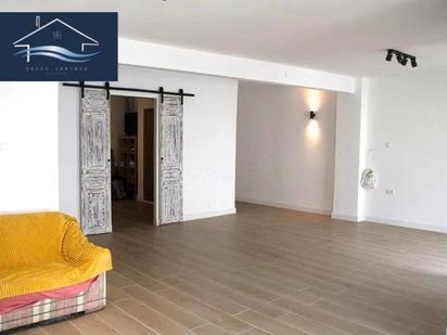 Sala d'estar de Pis en venda en Alicante / Alacant amb Aire condicionat, Calefacció i Terrassa