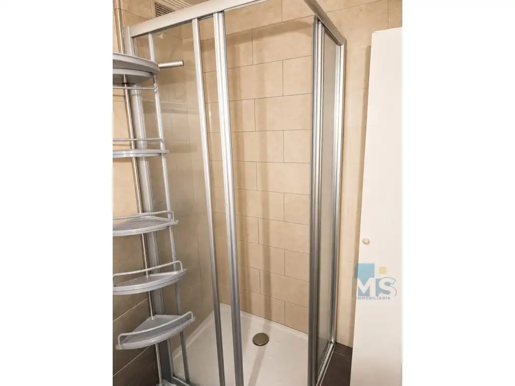 Bany de Pis en venda en Donostia - San Sebastián 