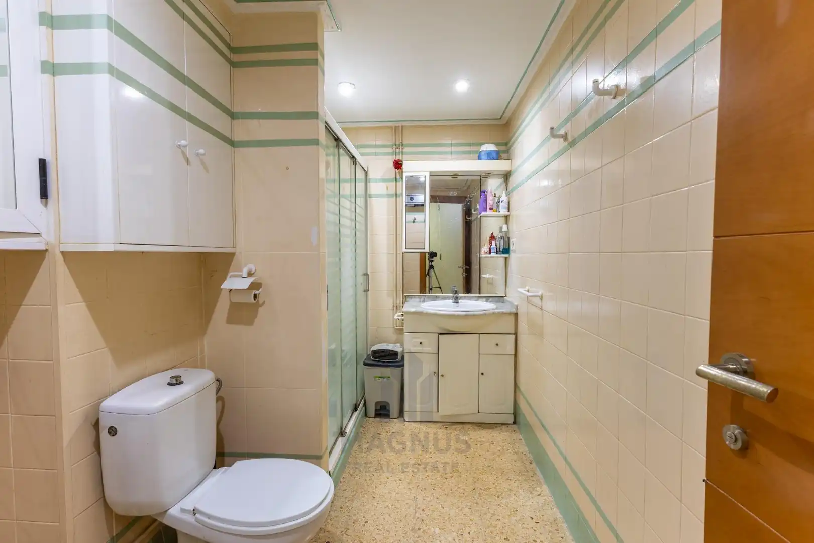 Badezimmer von Wohnung zum Verkauf in Foios mit Klimaanlage, Abstellraum und Balkon