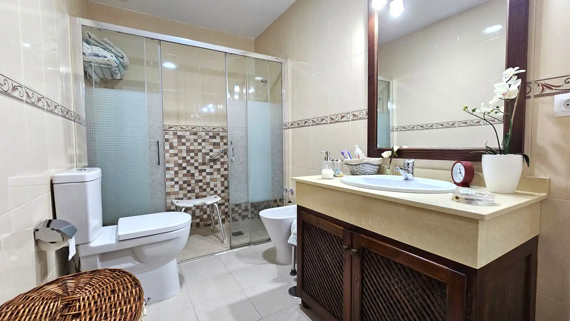 Bathroom of Flat for sale in Sanlúcar de Barrameda