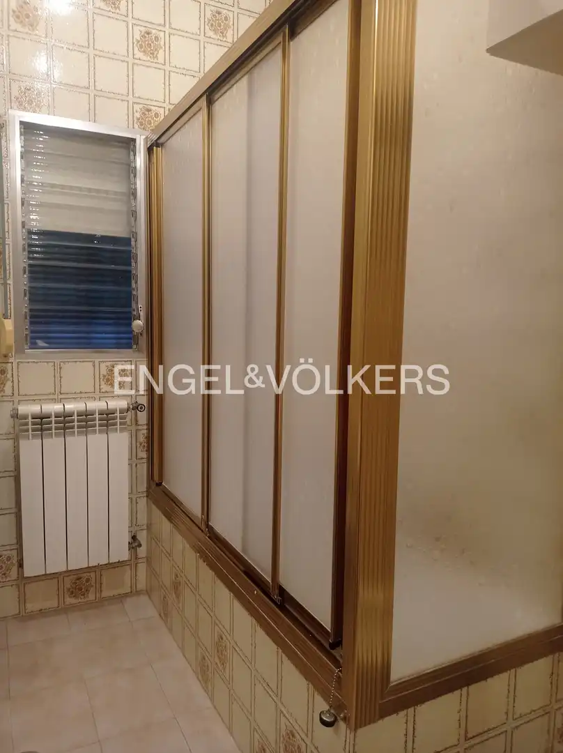 Baño de Casa o chalet en venta en Dos Hermanas con Calefacción, Jardín privado y Terraza