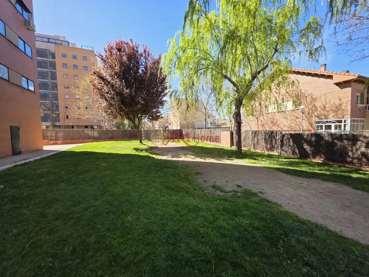 Garden of Flat for sale in Fuenlabrada  with Air Conditioner, Heating and Swimming Pool