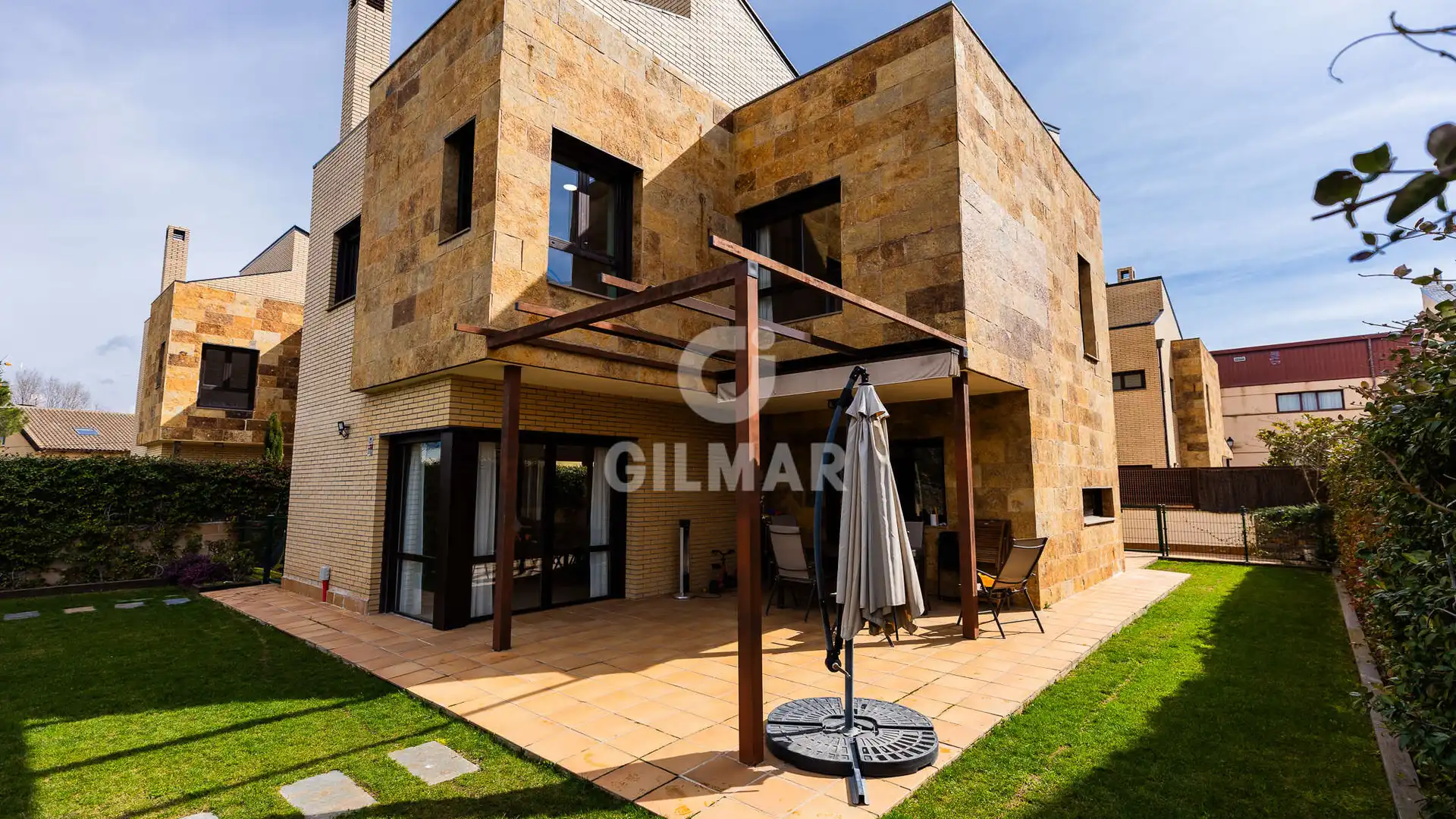 Garden of Houses for sale in Alpedrete  with Heating, Private garden and Swimming Pool