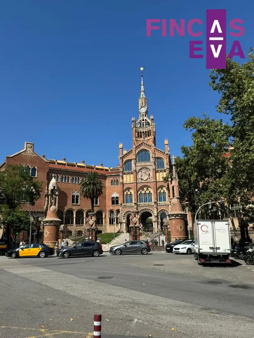 Exterior view of Flat for sale in Barcelona  with Balcony
