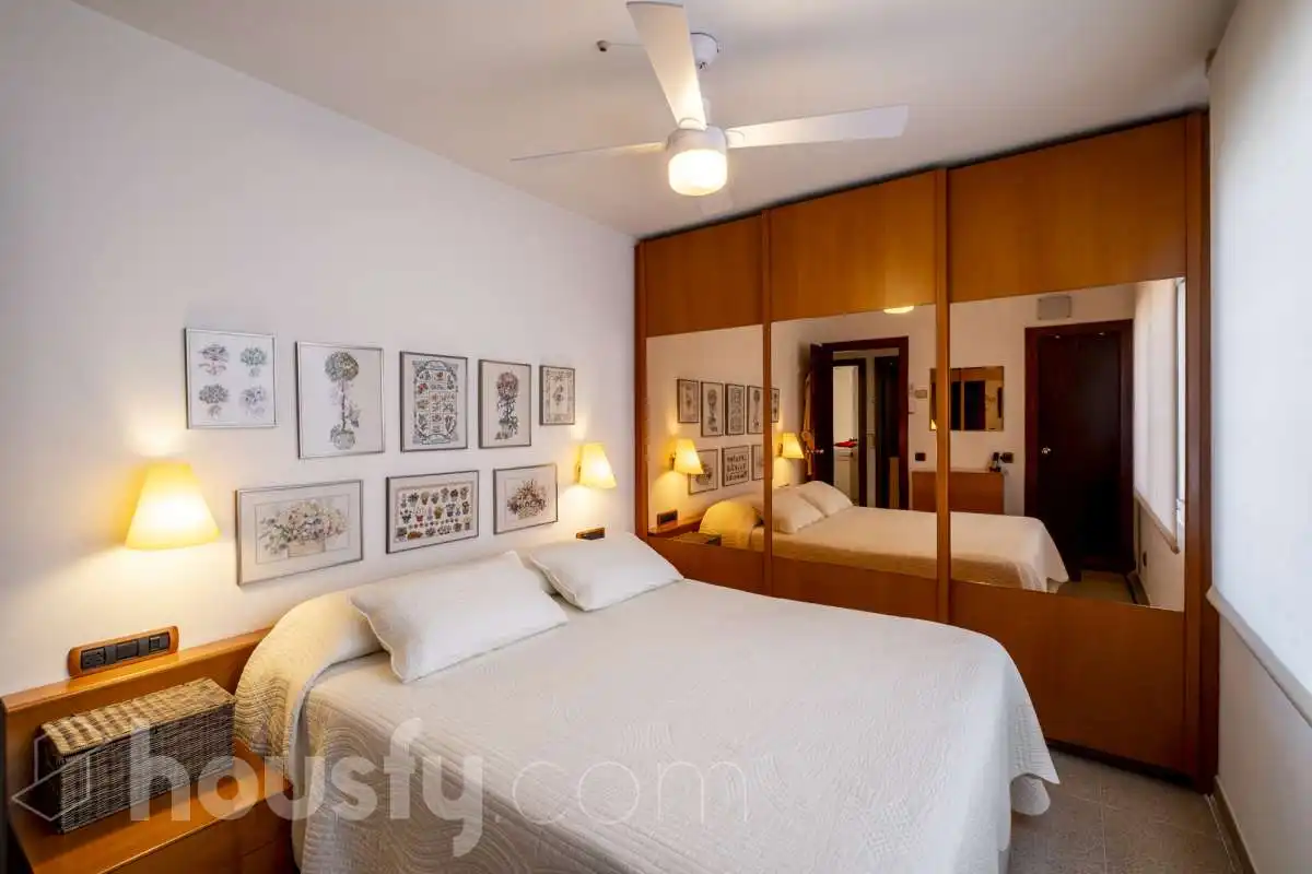 Habitación de Casa o chalet en venta en Barcelona con Aire acondicionado, Calefacción y Jardín privado